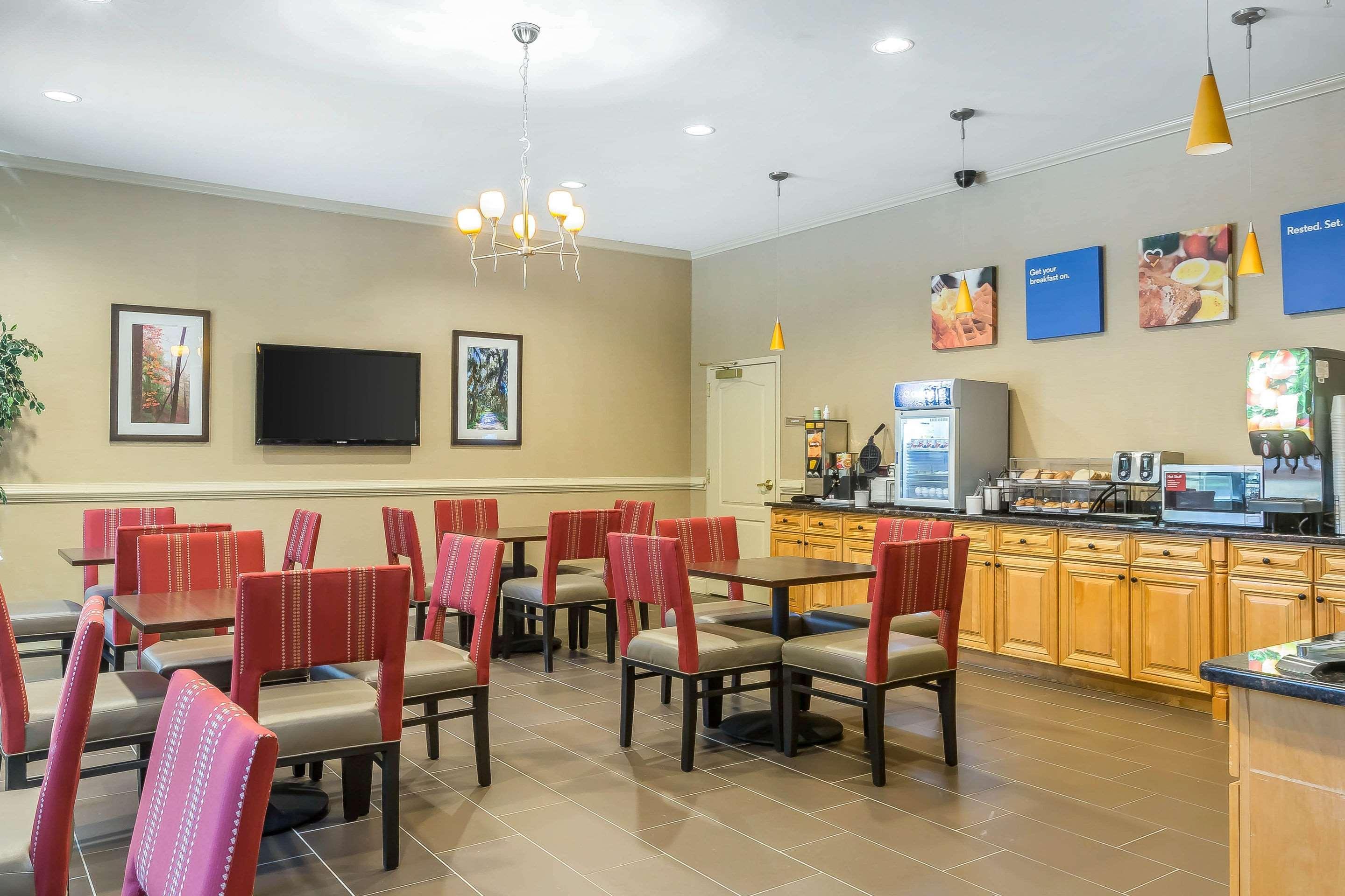 Comfort Inn & Suites Villa Rica Exterior foto